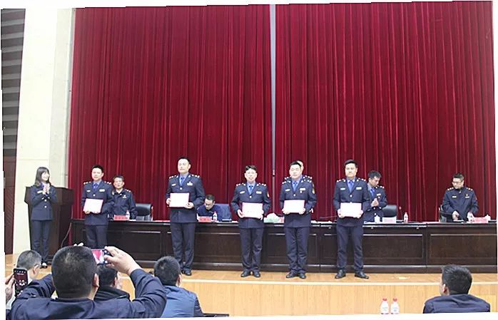 城管改革重塑城市风貌，激发自信与成就感，最新改革动态揭秘
