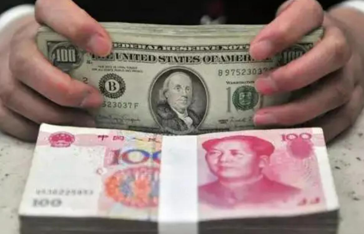 最新黄金报价揭秘与黄金投资新动向分析