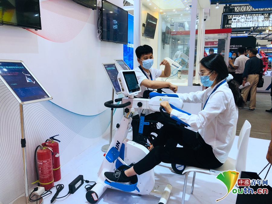 二又吃播最新科技盛宴，重塑味蕾体验之旅