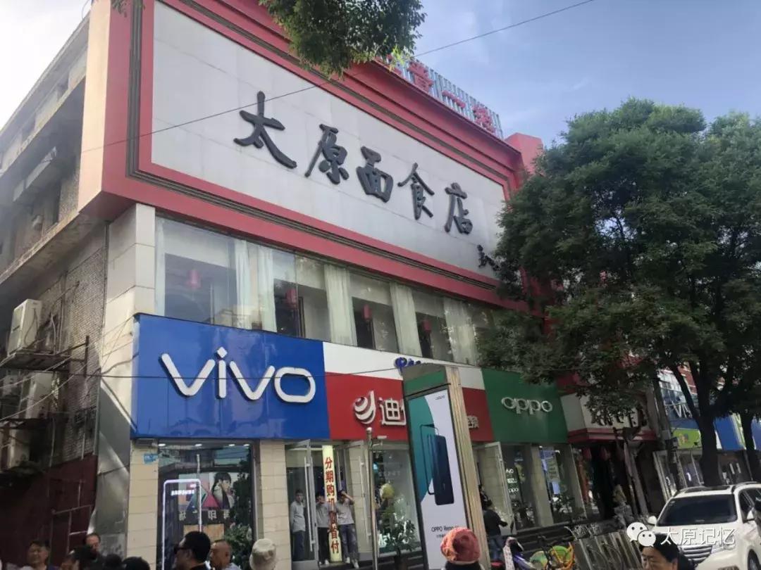 揭秘最新热议话题，爆款热题大解密🔥