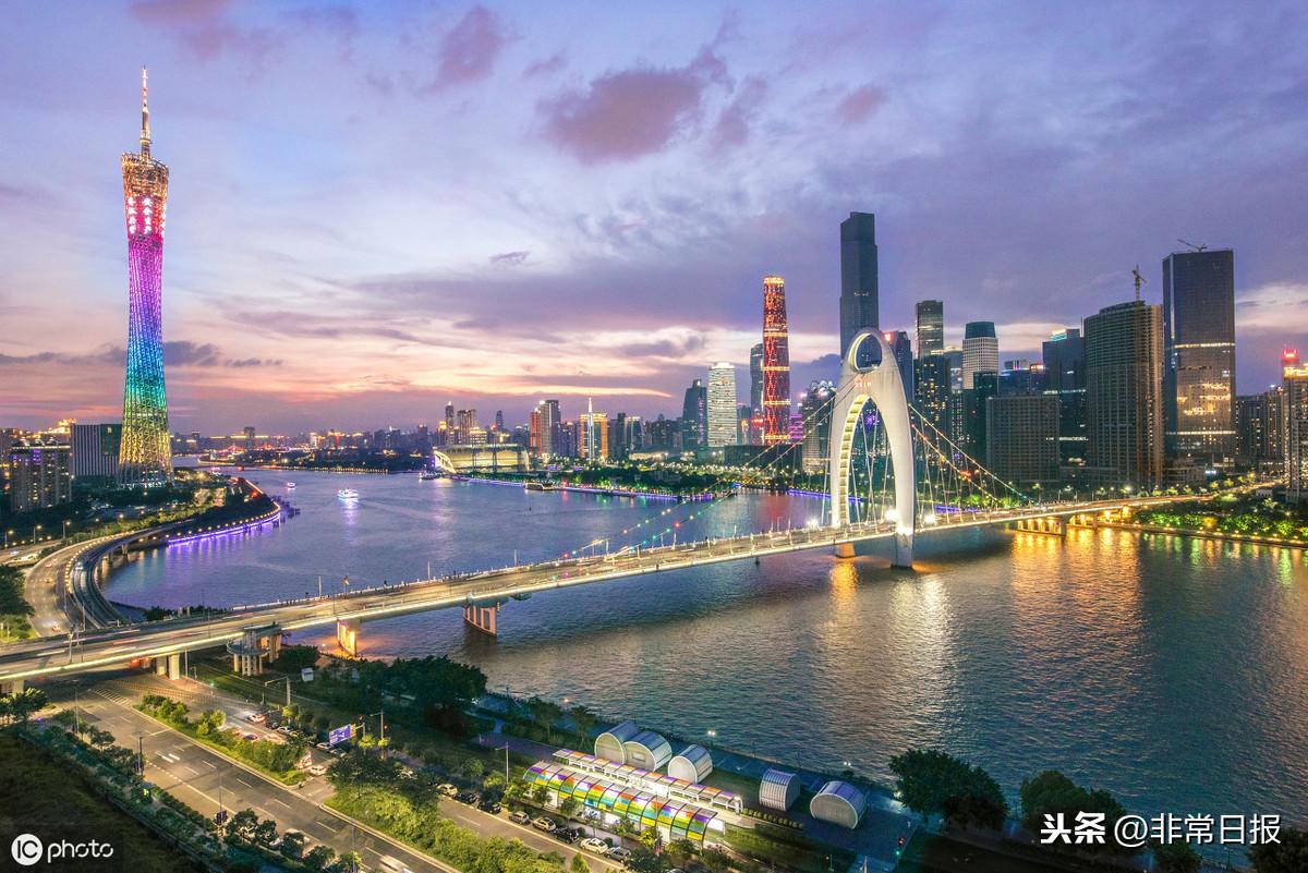 华西能源最新公告引领未来能源科技重塑生活新体验之旅